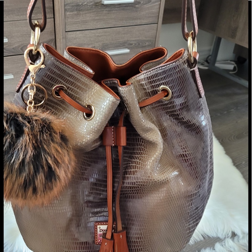 Dooney & Bourke handbag